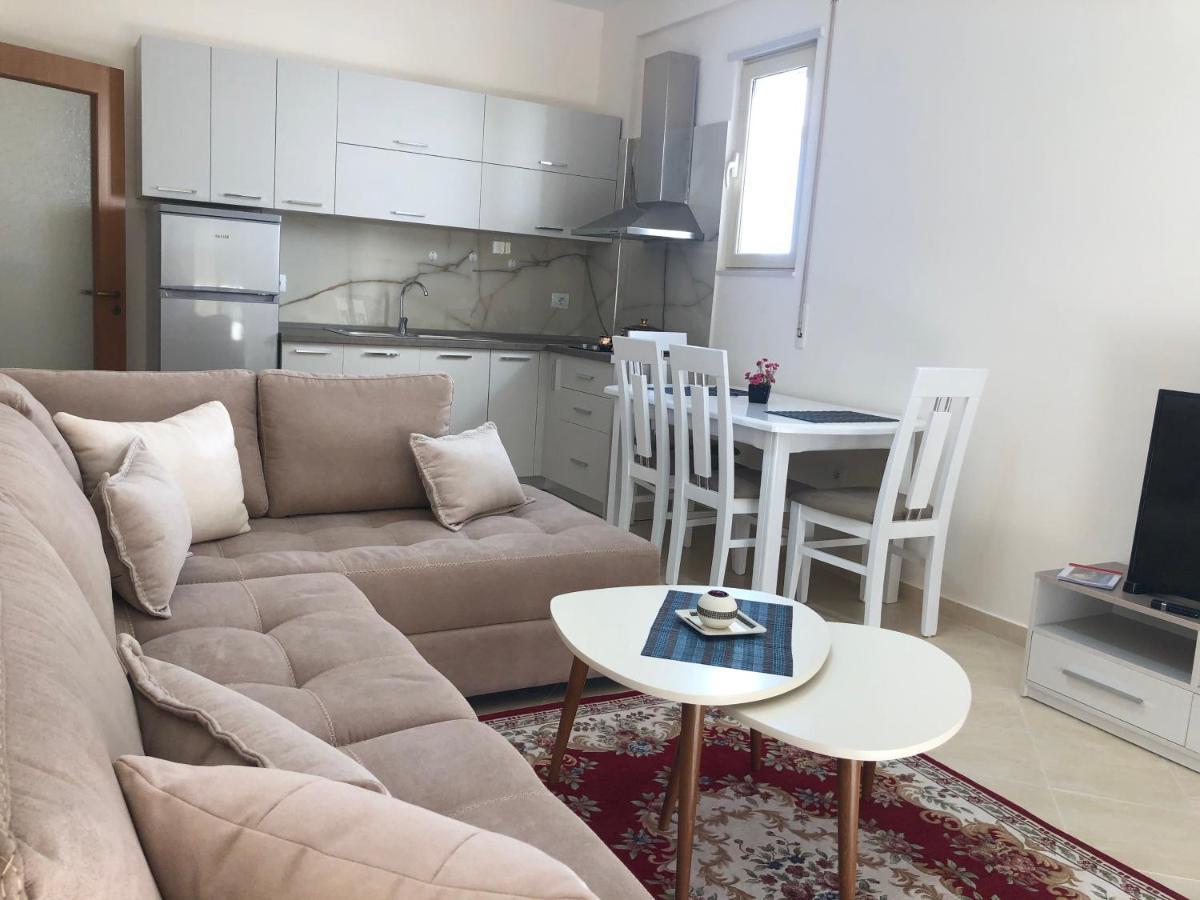 Rooftop Apartments Lungomare Vlore Exterior photo