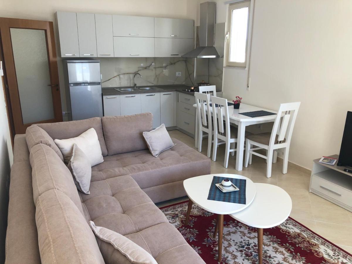 Rooftop Apartments Lungomare Vlore Exterior photo