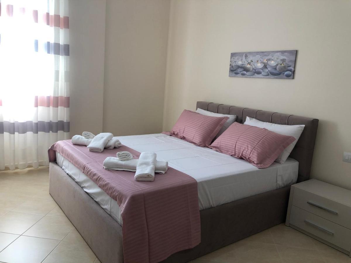 Rooftop Apartments Lungomare Vlore Exterior photo