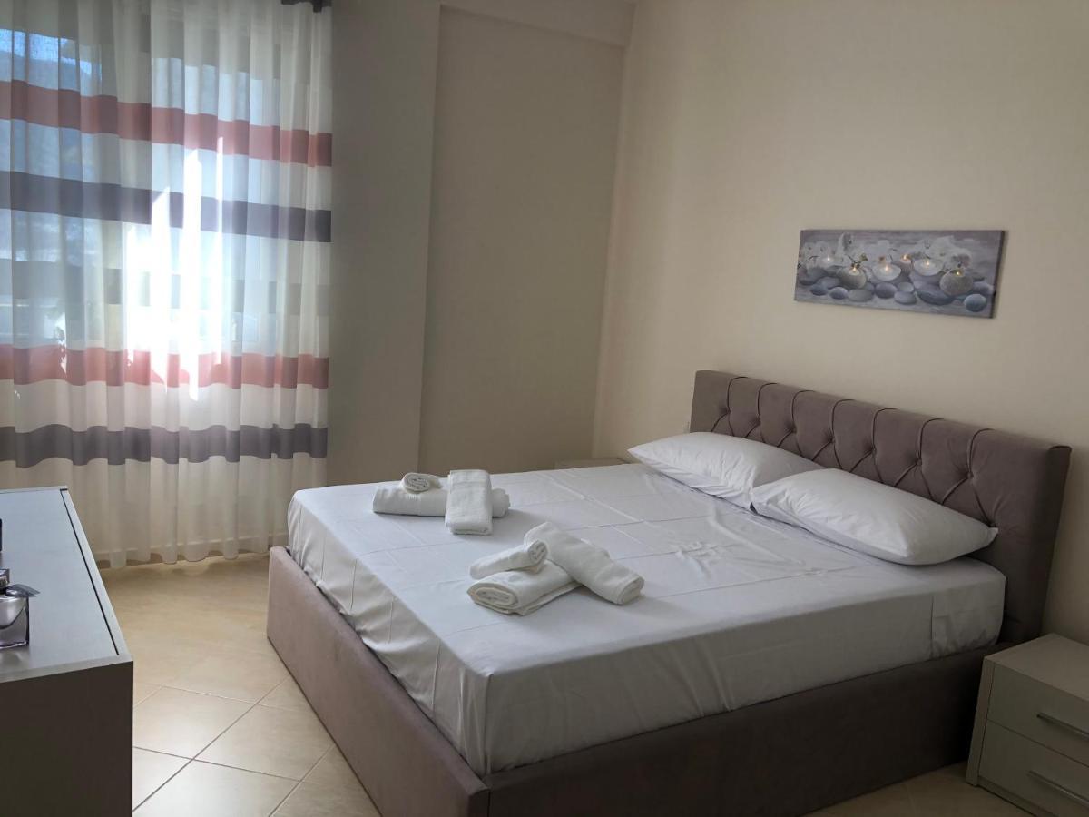 Rooftop Apartments Lungomare Vlore Exterior photo
