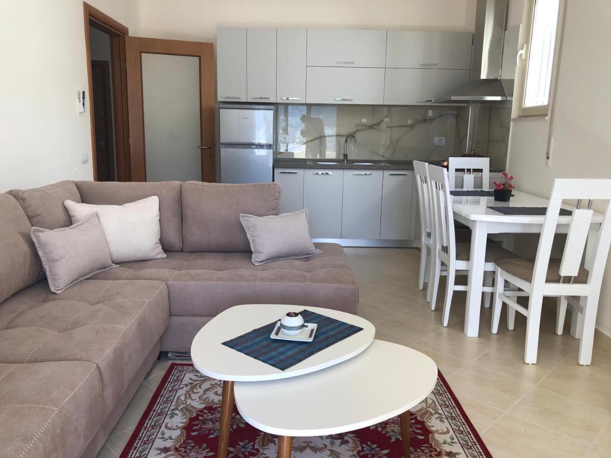Rooftop Apartments Lungomare Vlore Exterior photo